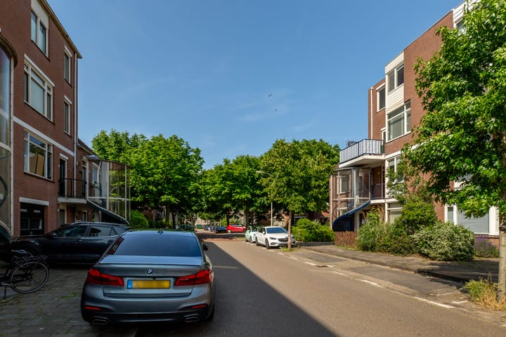 Foto 37 van J. Bosmanstraat 30