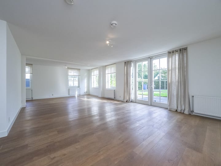 Photo 5 of Rijksstraatweg 707