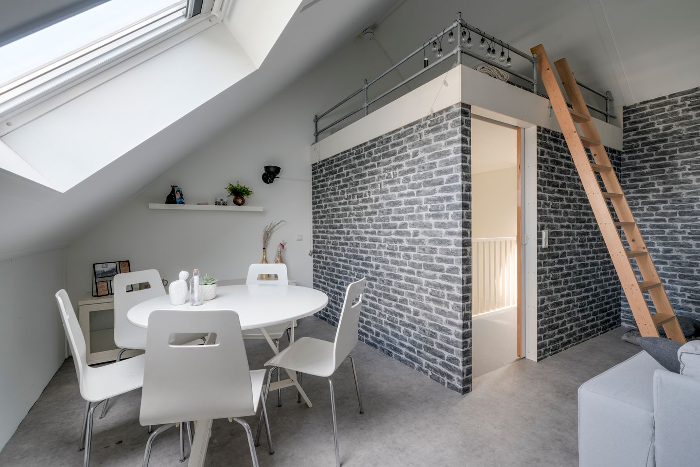 Foto 25 van Rozensingel 15