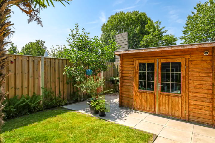 Foto 69 van Sadatstraat 12