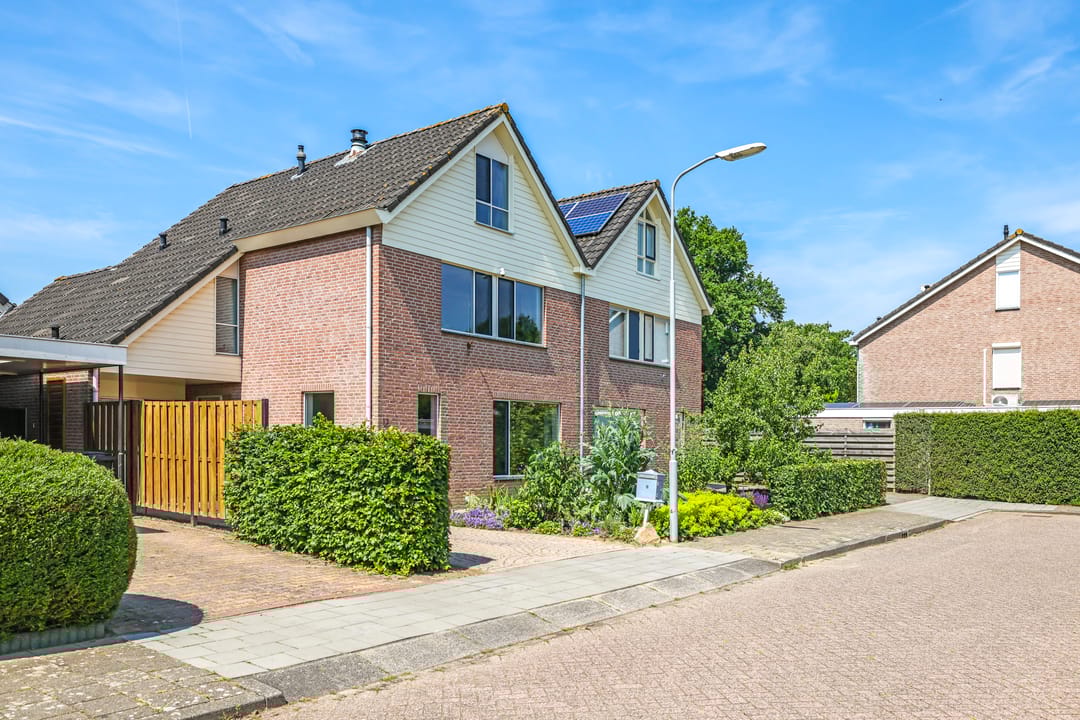 Foto 88 van Sadatstraat 12