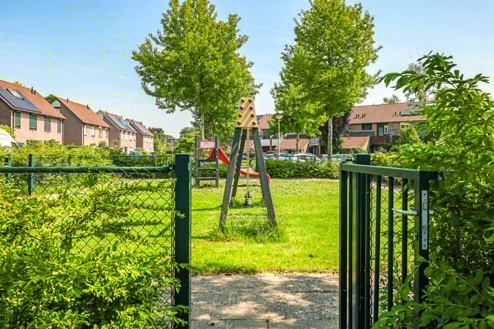 Foto 90 van Sadatstraat 12