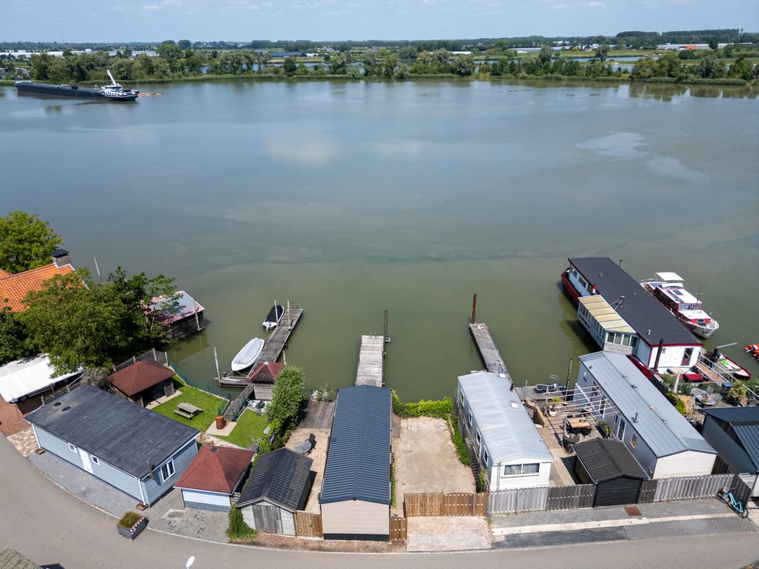 Huis te koop: Veense Put 74 4264 AL Veen [Funda]