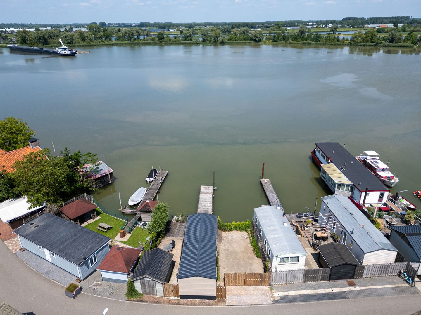 Huis te koop: Veense Put 74 4264 AL Veen [Funda]