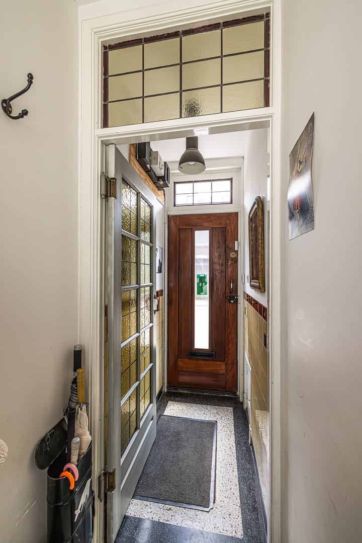 Foto 9 van Van der Hoevenstraat 7