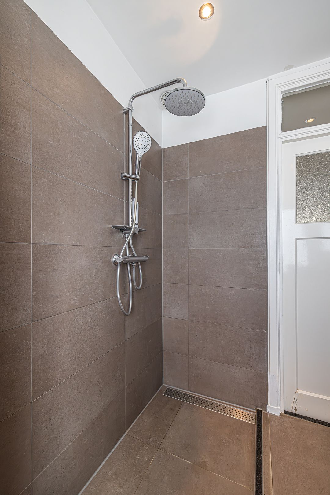 Foto 37 van Van der Hoevenstraat 7