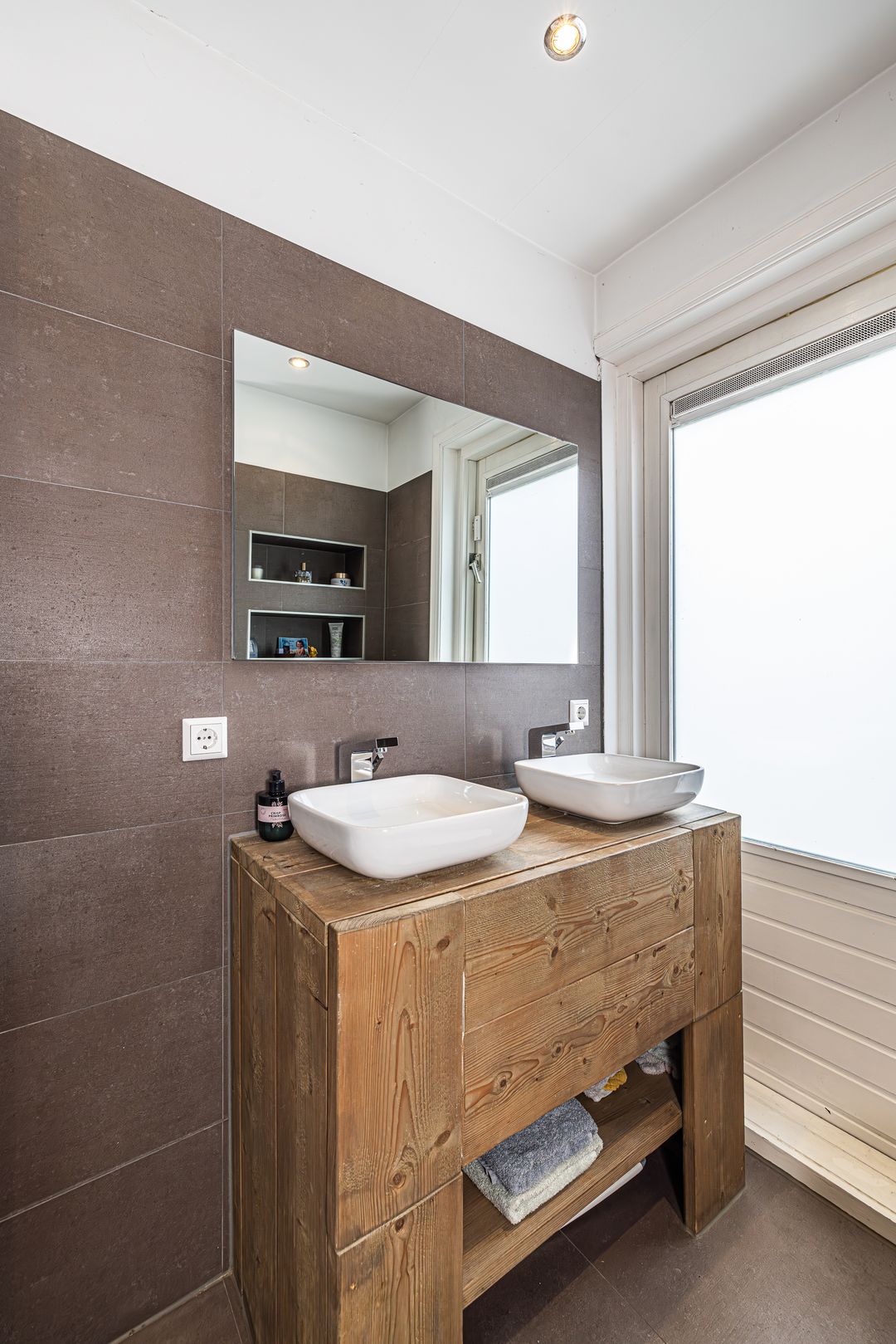 Foto 38 van Van der Hoevenstraat 7