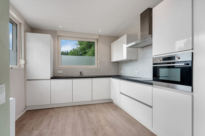 Foto 13 van Johanna van Burenlaan 44