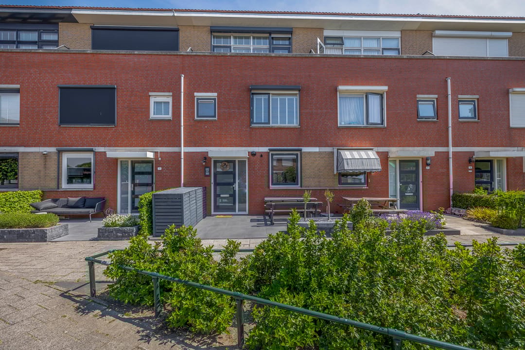 Huis te koop: Karekiet 74 2693 AX 's-Gravenzande [Funda]