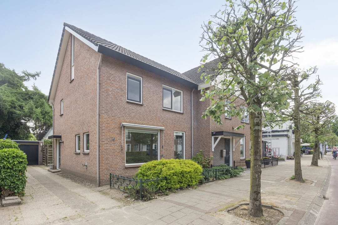 Photo 1 of Stationsstraat 8-B