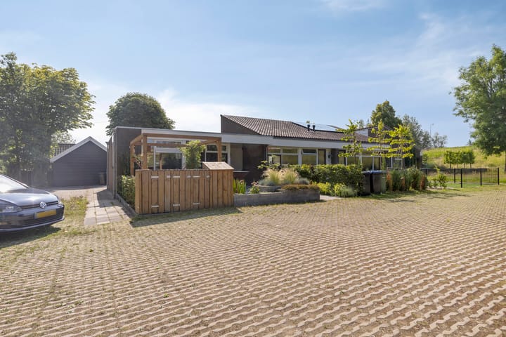 Foto 23 van Schuwacht 216-F