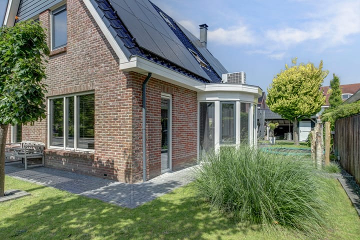 Photo 6 of Charlotte Ruysplantsoen 9