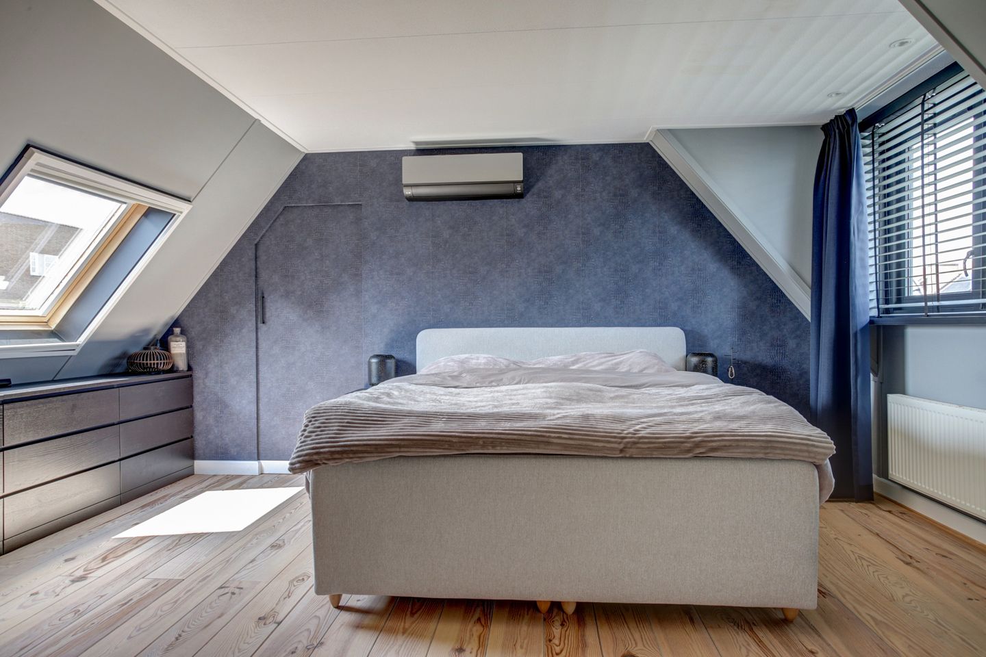 Foto 35 van Charlotte Ruysplantsoen 9