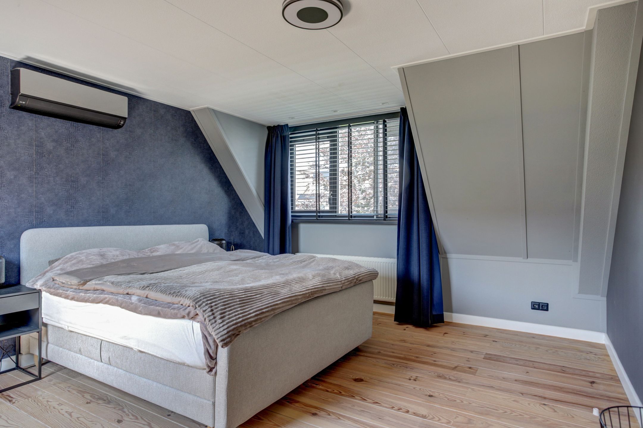 Foto 36 van Charlotte Ruysplantsoen 9