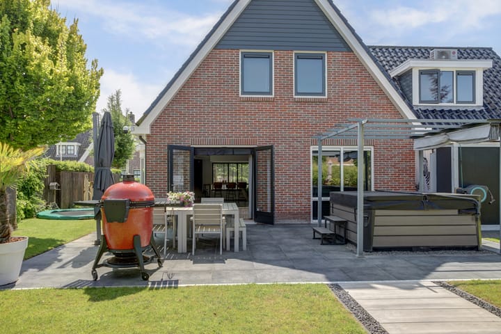 Photo 46 of Charlotte Ruysplantsoen 9