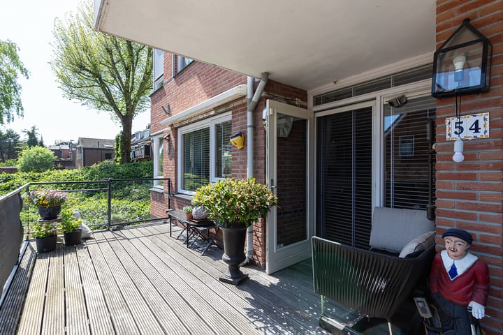 Foto 23 van Voorstraat 54