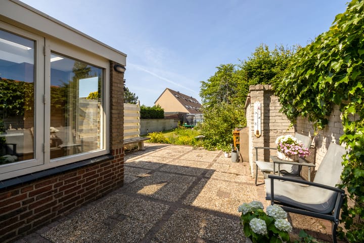 Foto 33 van Naaldwijkseweg 45