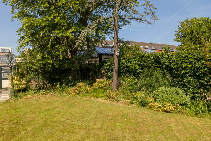 Foto 36 van Naaldwijkseweg 45