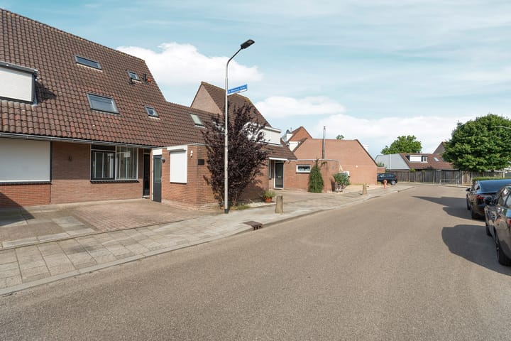 Foto 27 van de Meeuwse Acker 1138