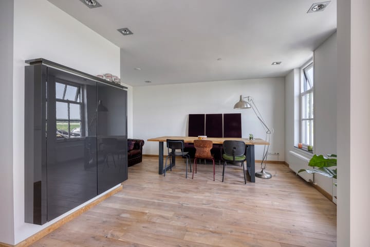 Foto 8 van Helsedijk 77