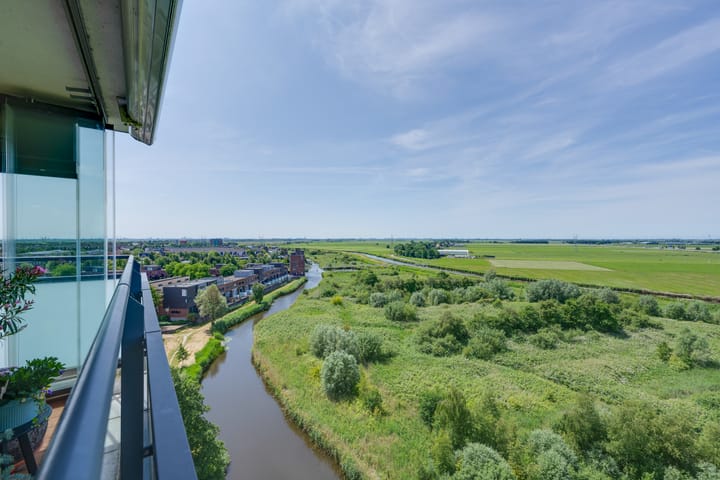 Foto 4 van Bisonstraat 82