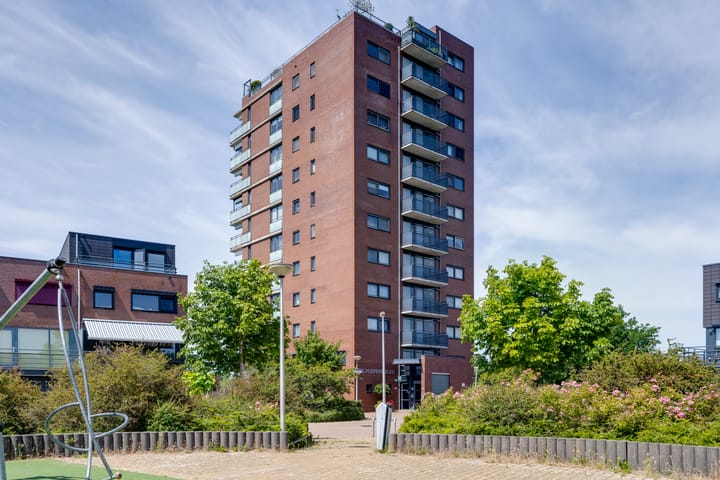 Foto 11 van Bisonstraat 82