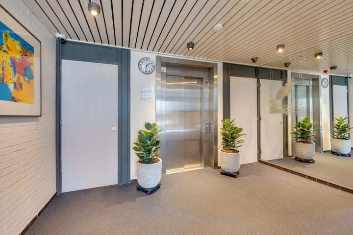 Foto 14 van Bisonstraat 82