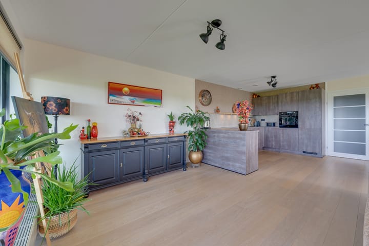 Foto 23 van Bisonstraat 82