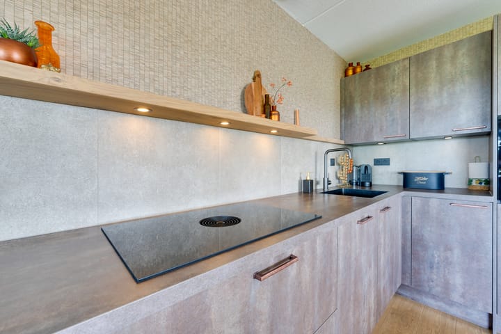 Foto 35 van Bisonstraat 82