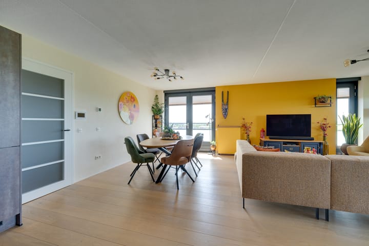 Foto 37 van Bisonstraat 82