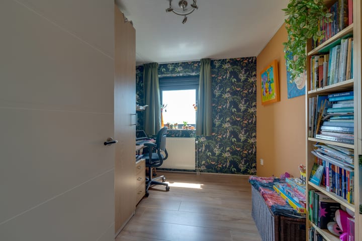 Foto 52 van Bisonstraat 82