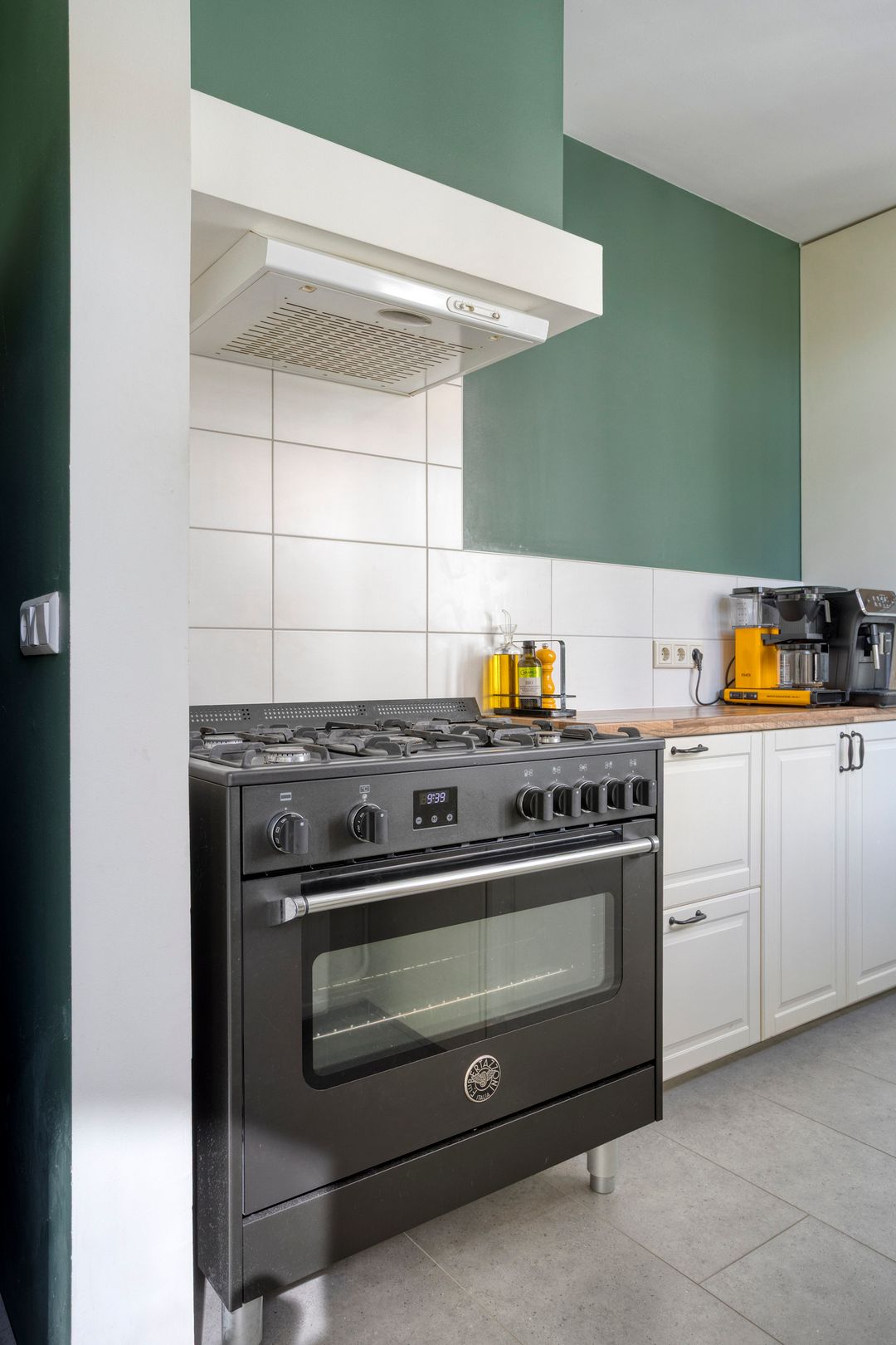 Foto 16 van Hortensiastraat 35