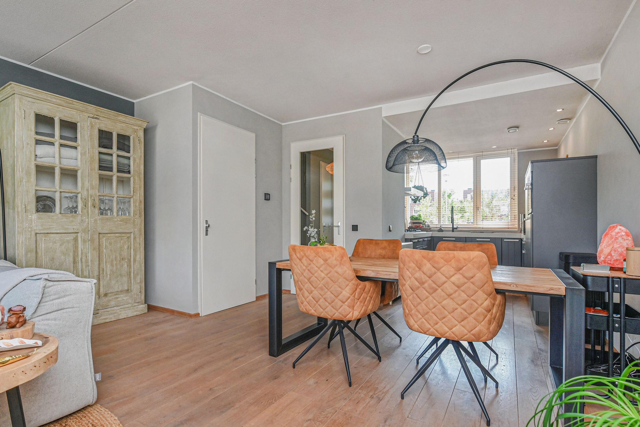 Foto 9 van Simon Carmiggeltstraat 36