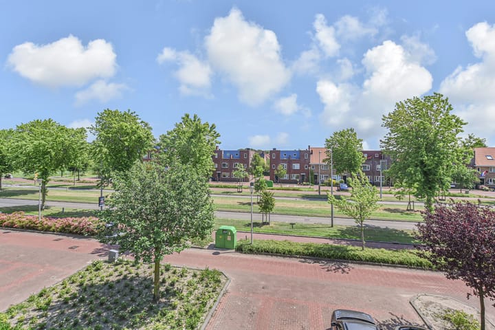 Foto 35 van Simon Carmiggeltstraat 36