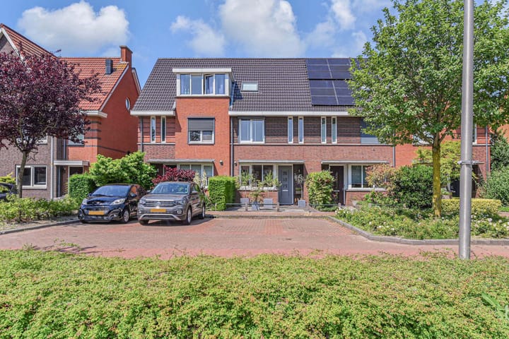 Foto 43 van Simon Carmiggeltstraat 36