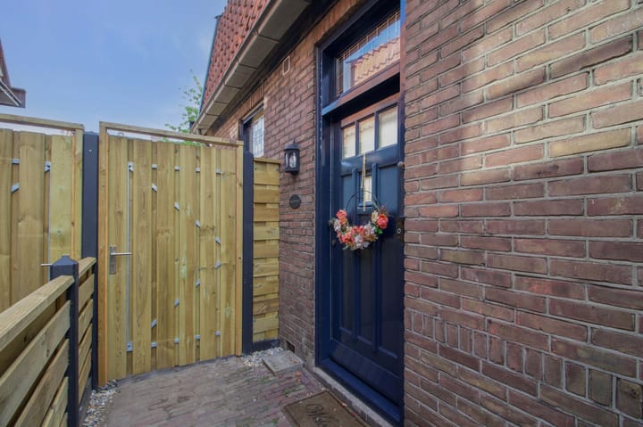 Photo 41 of Prinses Julianastraat 15