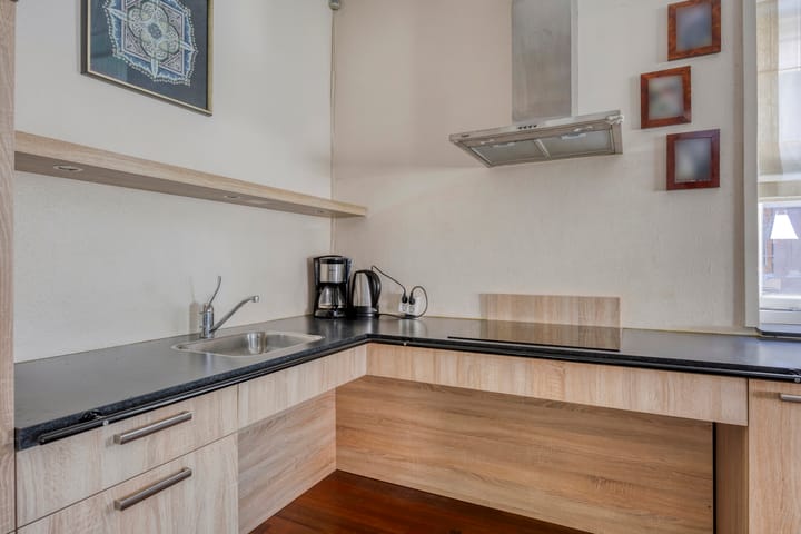 Photo 15 of Gronausestraat 235