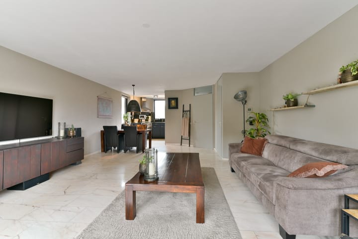 Foto 14 van Frederik van Eedenhove 7