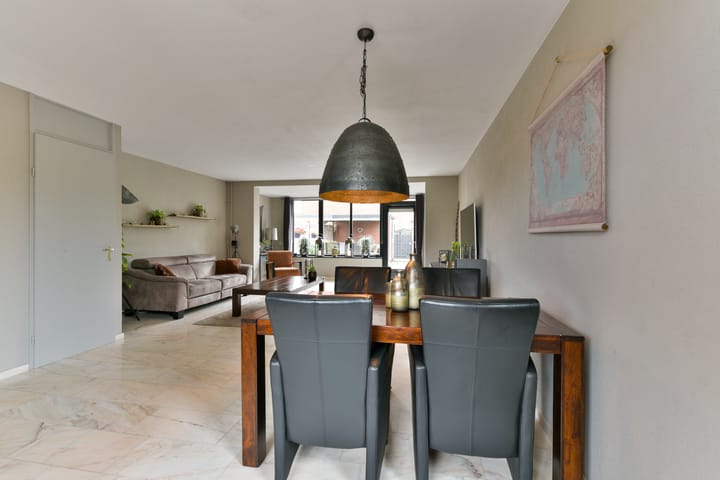 Foto 19 van Frederik van Eedenhove 7