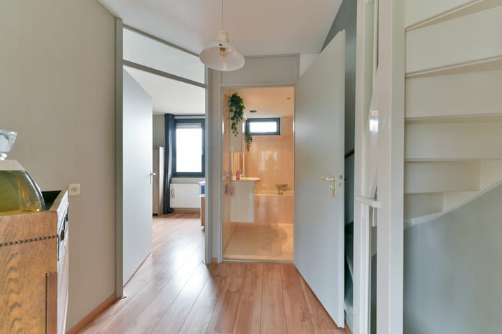 Foto 35 van Frederik van Eedenhove 7