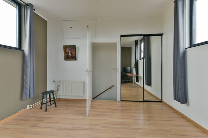 Foto 40 van Frederik van Eedenhove 7