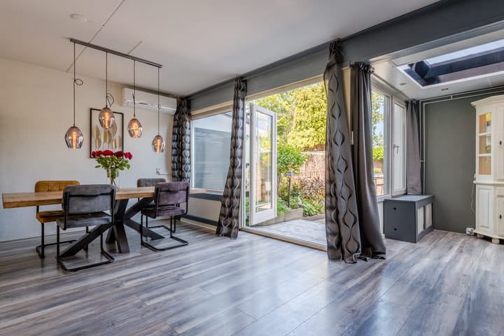 Foto 11 van Sternstraat 9