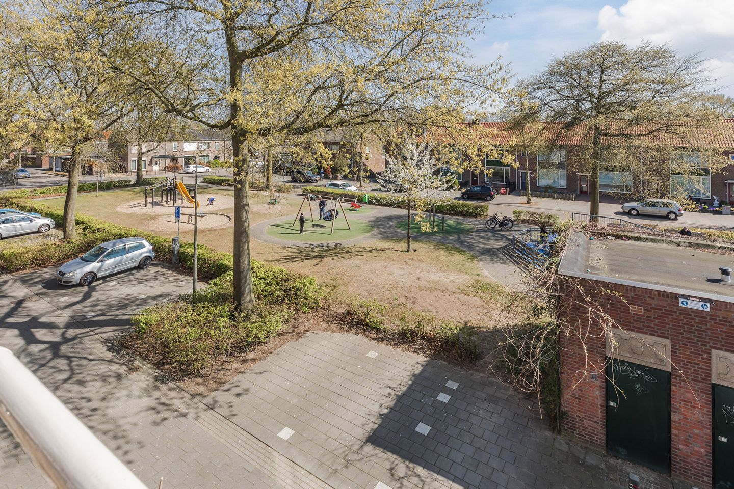 Foto 25 van Burgemeester Ploegmakerslaan 125