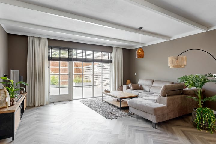 Foto 3 van Bertus Aafjeshof 53