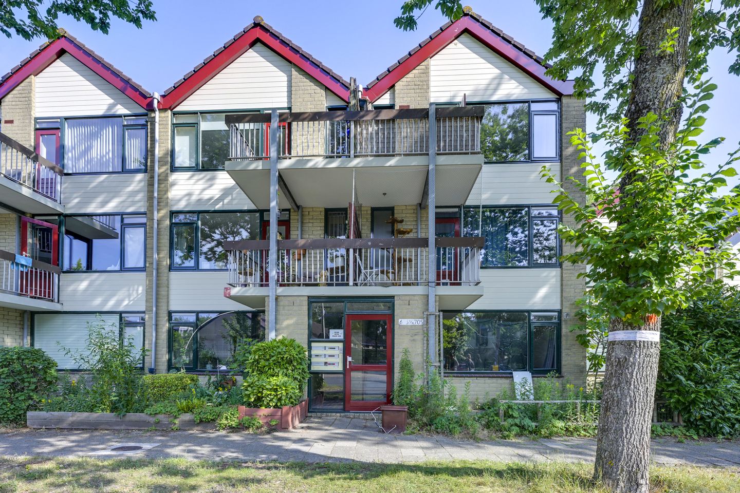 Foto 1 van Furkabaan 699