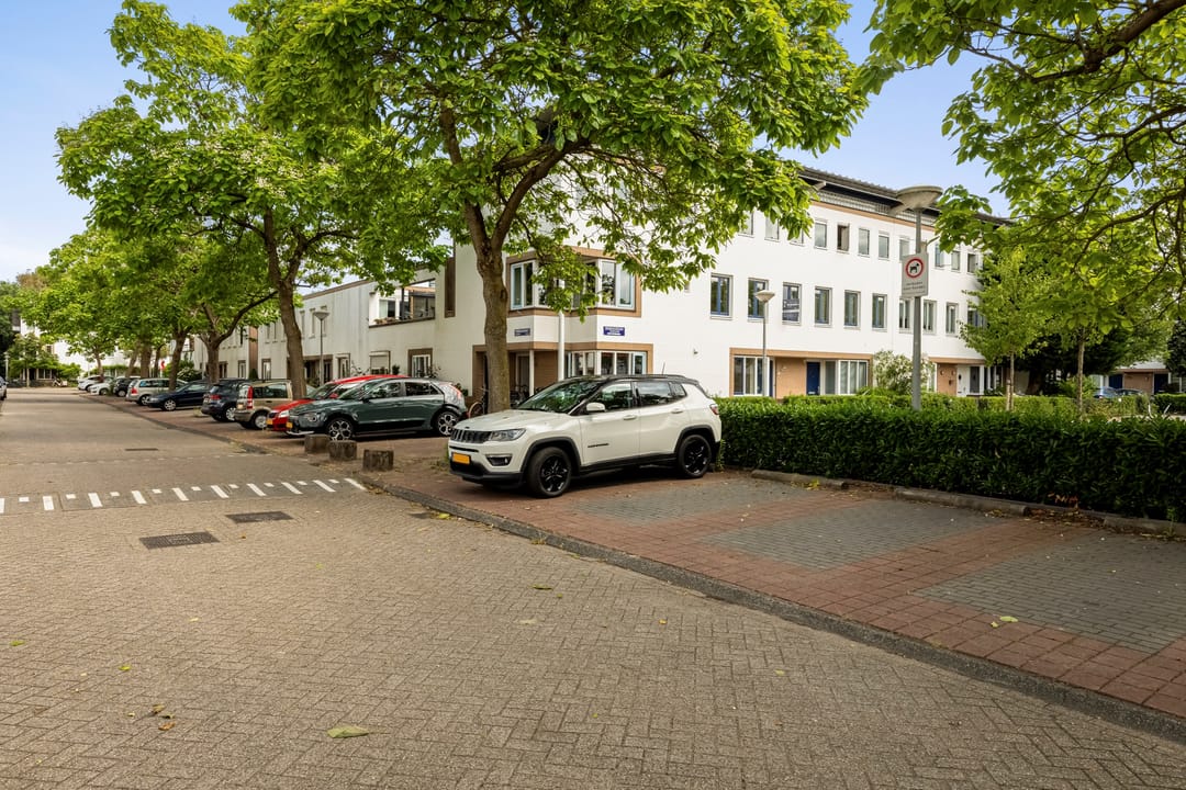 Foto 38 van Zeebruggeplein 8