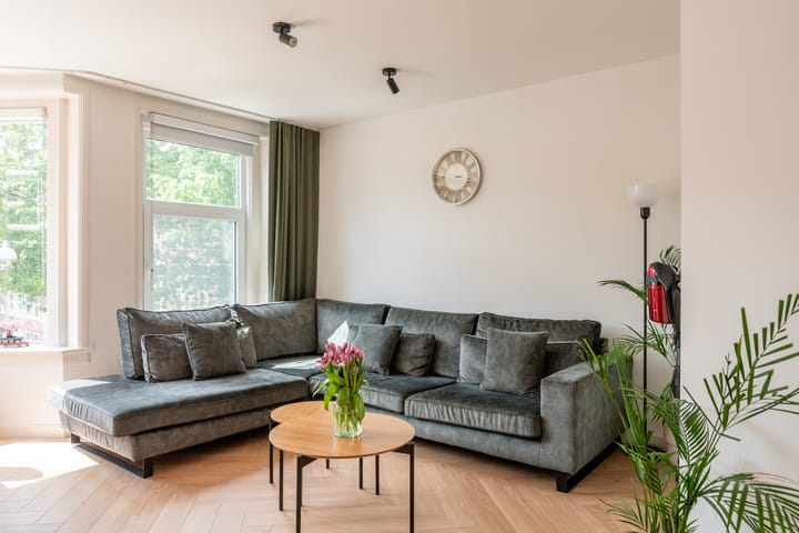 Photo 4 of Spaarndammerstraat 70-2