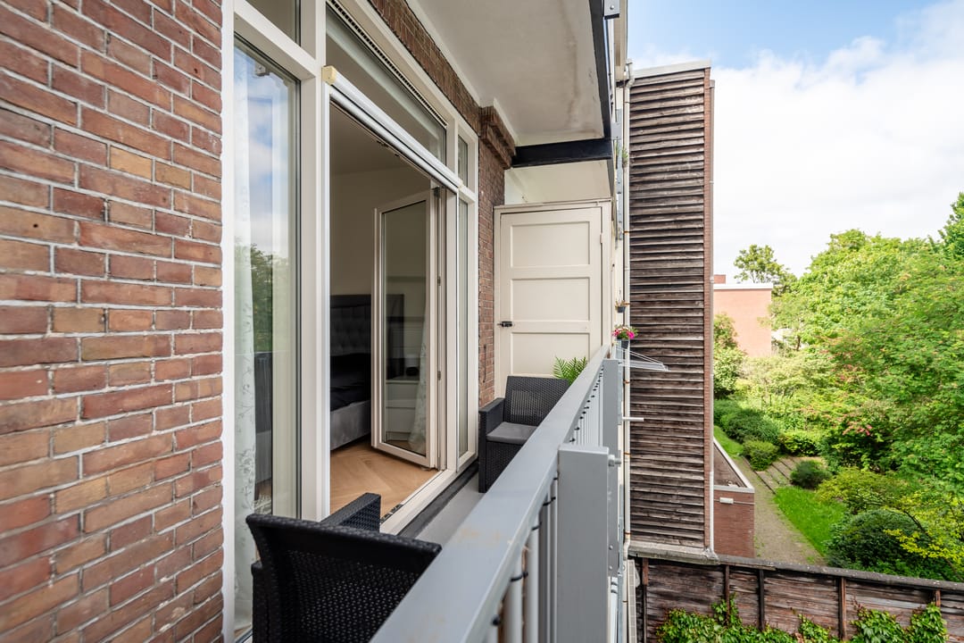 Photo 16 of Spaarndammerstraat 70-2