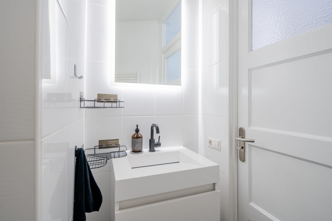 Photo 22 of Spaarndammerstraat 70-2