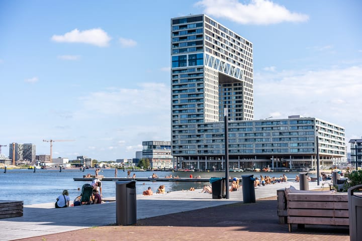 Photo 34 of Spaarndammerstraat 70-2